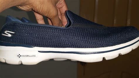 how to clean skechers slip on shoes.